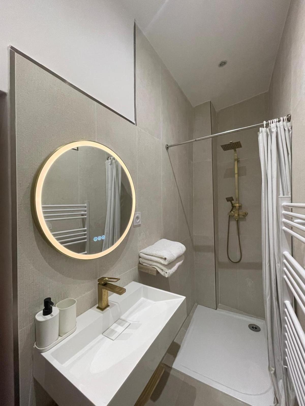 Apartamento Eden De Thau 1Ere Ligne Bouzigues Exterior foto